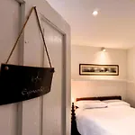 Antica Foresteria Karolingia Bed & Breakfast Ponte Di Legno