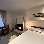 Antica Foresteria Karolingia Bed & Breakfast Ponte Di Legno