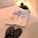 Antica Foresteria Karolingia Bed & Breakfast
