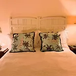 Antica Foresteria Karolingia Bed & Breakfast