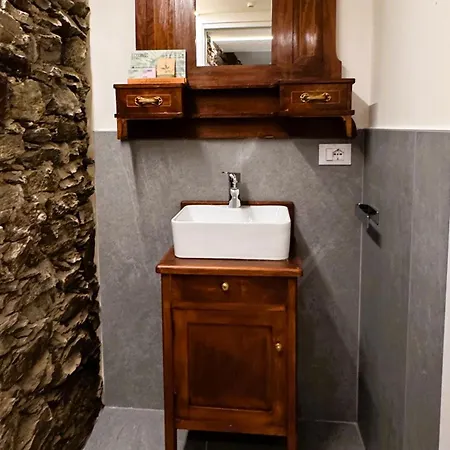 Panzió Antica Foresteria Karolingia Ponte di Legno