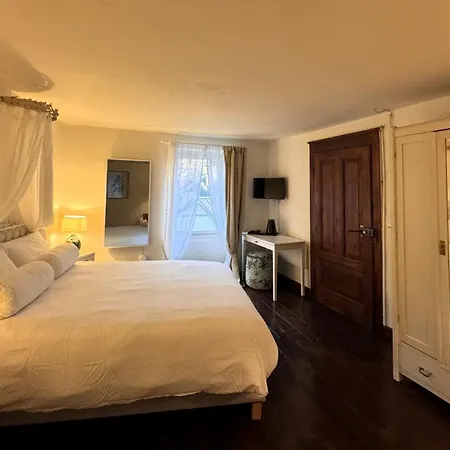 Panzió Antica Foresteria Karolingia 3*