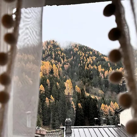 Antica Foresteria Karolingia 3* Ponte di Legno